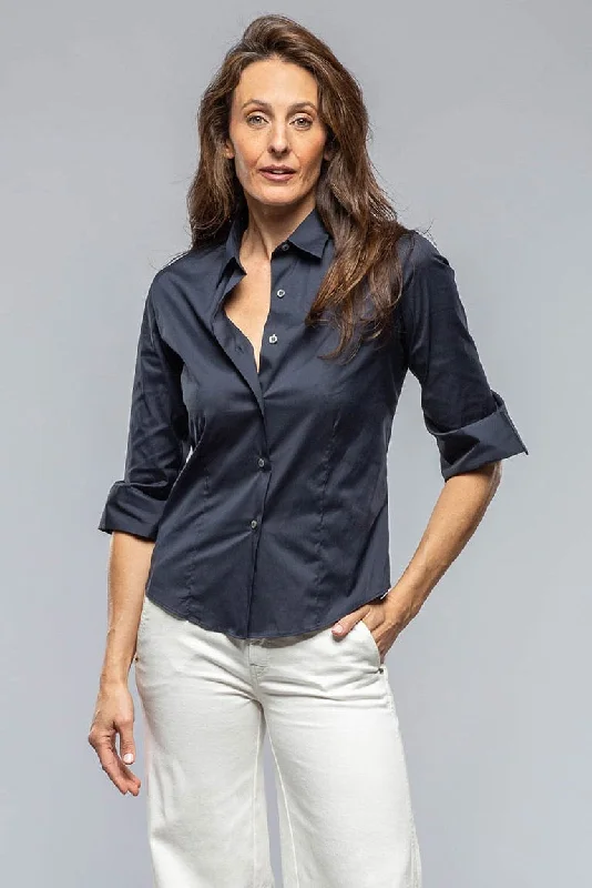 Giornata Cotton Stretch Shirt In Navy Travel-friendly sweaters