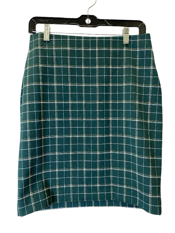 Skirt Mini & Short By Ann Taylor In Plaid Pattern, Size: Xs Skirt with Buttons