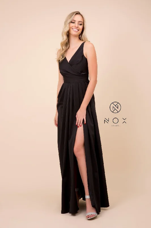 Long Sleeveless V Neck Open Back Formal Evening Gown