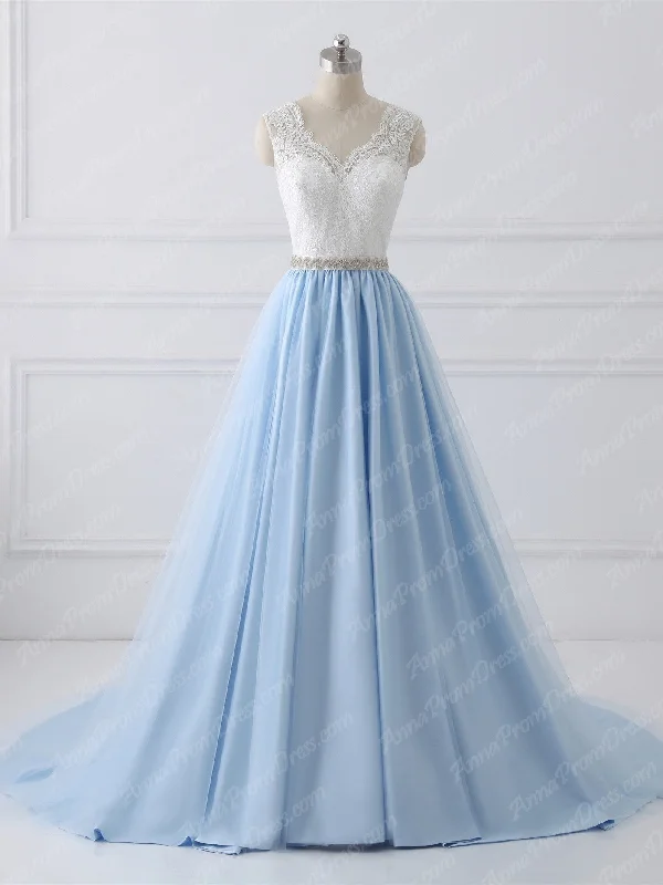 Lace Prom Dresses A-line Sweep Train Light Sky Blue V-neck Long Prom Dress JKL1158